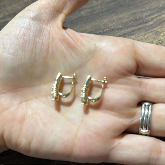 14K Gold Elegant Gold Plated with Diamond & Zirconia Stud Earrings - Picture 9 of 11